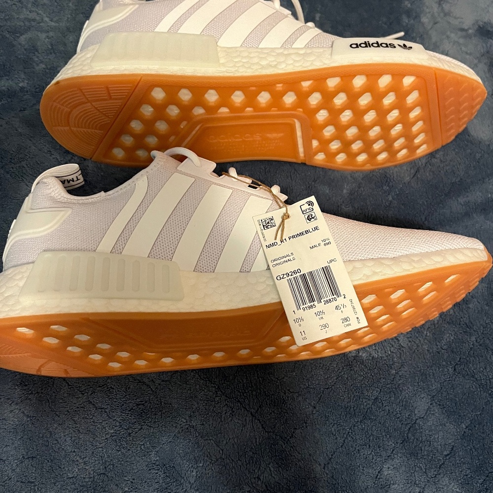 Adidas Men’s size 11 sneakers